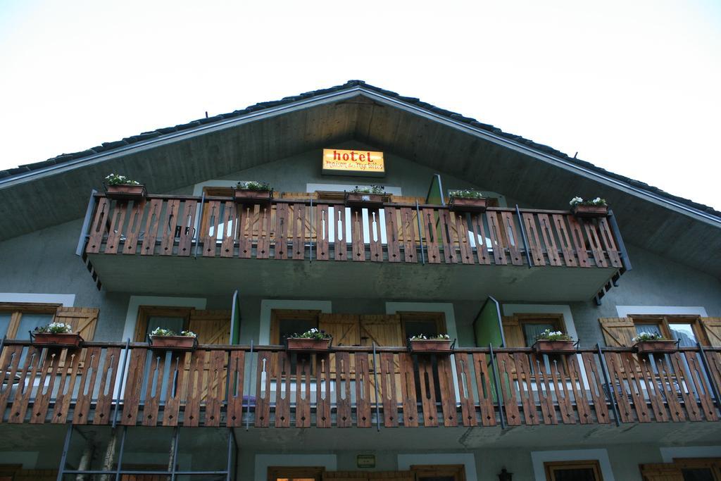 Hotel Maison Des Myrtilles Valgrisenche Exterior foto