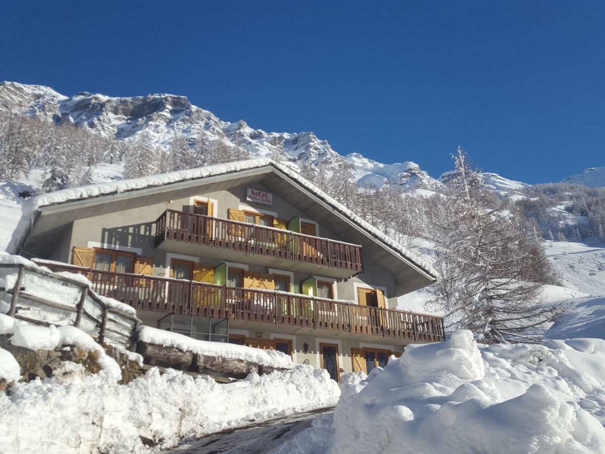 Hotel Maison Des Myrtilles Valgrisenche Exterior foto